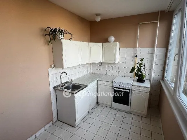 Eladó lakás Eger 65 nm