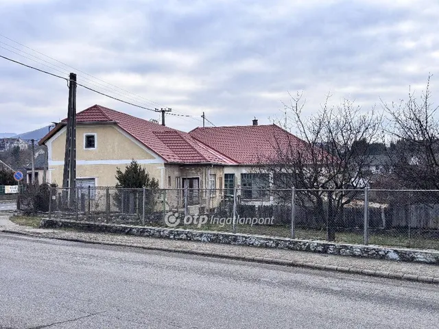 Eladó ház Bélapátfalva 210 nm