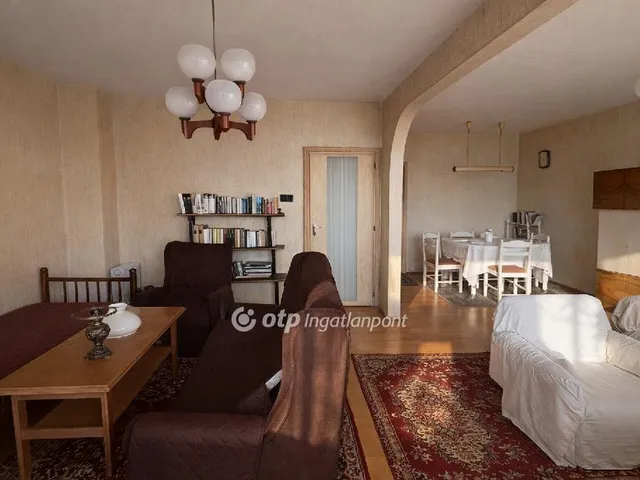 Eladó ház Eger 240 nm