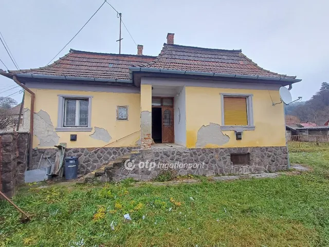 Eladó ház Sirok 94 nm