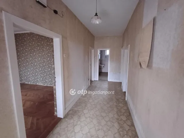 Eladó ház Sirok 94 nm