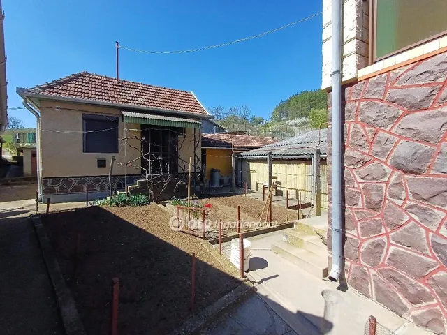 Eladó ház Bükkszék 3 nm