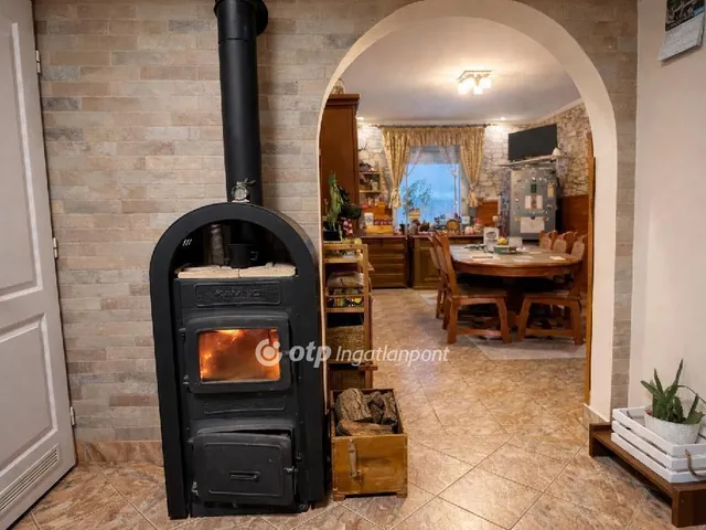 Eladó ház Felsőtárkány 136 nm