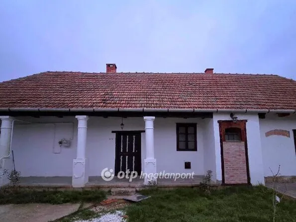 Eladó ház Feldebrő 72 nm