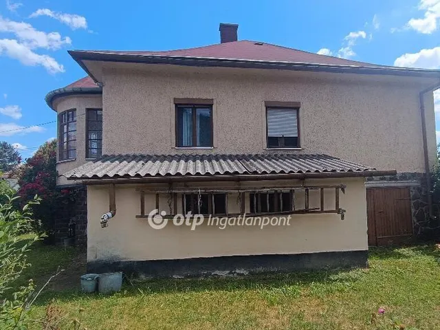 Eladó ház Recsk 142 nm