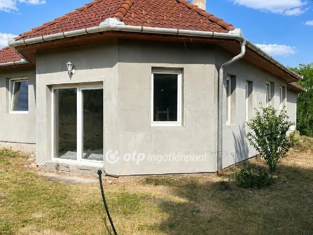 Eladó ház Egerbakta 143 nm