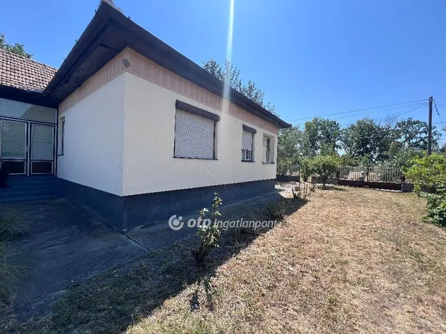 Eladó ház Kisköre 110 nm