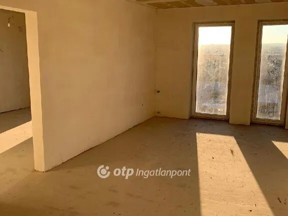 Eladó kereskedelmi és ipari ingatlan Eger 270 nm
