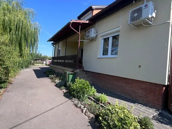 Eladó ház Mezőtárkány 130 nm