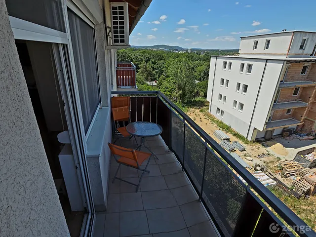 Eladó lakás Veszprém, Bakonyalja, Aulich utca 21 36 nm