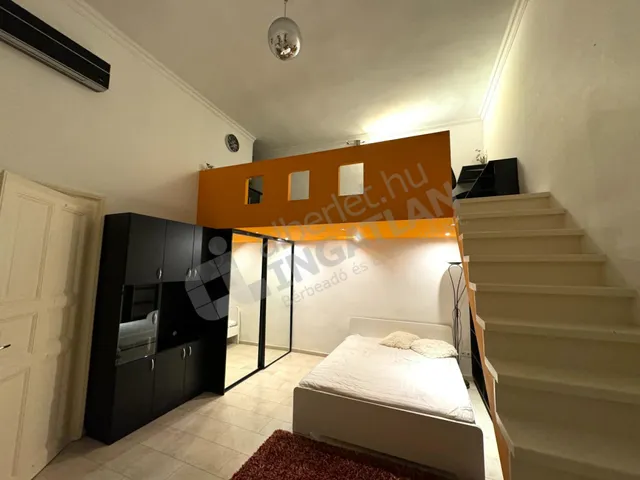 Kiadó lakás Budapest V. kerület, Belváros, Kálvin tér 43 nm