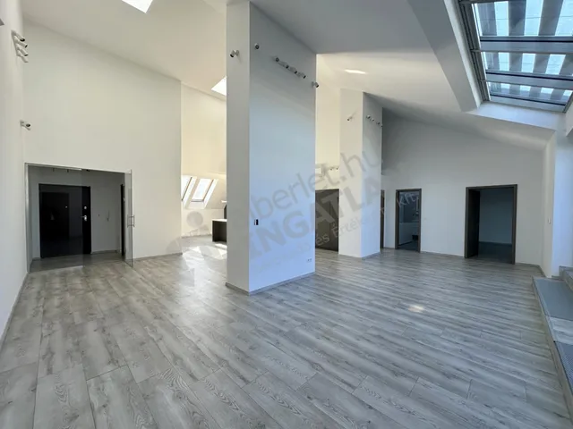 Kiadó lakás Budapest VI. kerület, Andrássy út 145 nm
