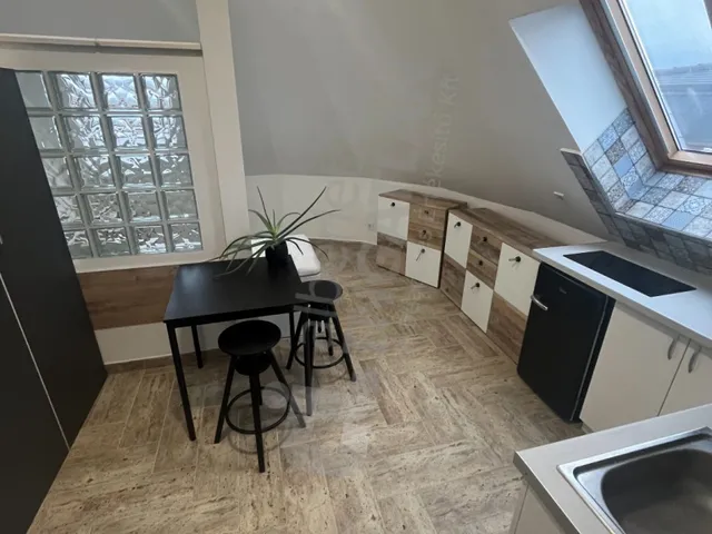 Kiadó lakás Budapest XVIII. kerület, Szemeretelep 30 nm