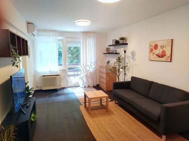 Kiadó lakás Budapest XII. kerület, Kissvábhegy 56 nm