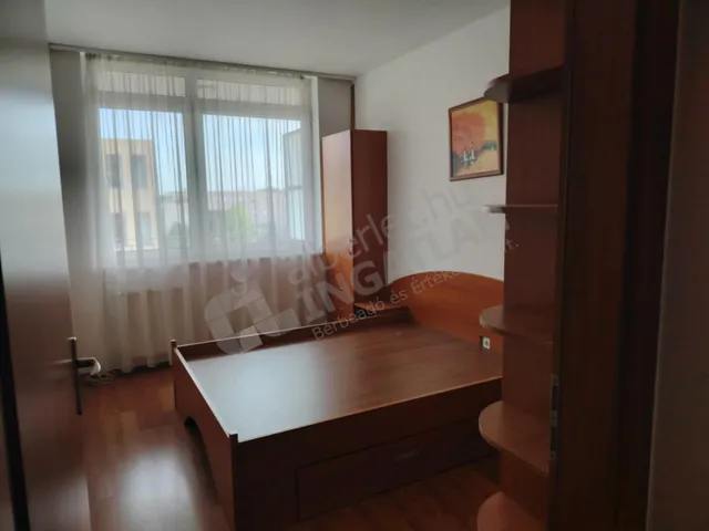 Kiadó lakás Budapest XI. kerület, Nádorkert 49 nm