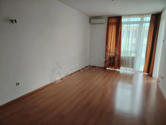 Kiadó lakás Budapest XI. kerület, Nádorkert 49 nm