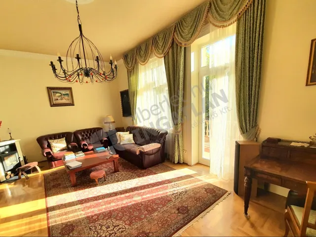 Kiadó ház Budapest XII. kerület, Mártonhegy, Szendi utca 233 nm