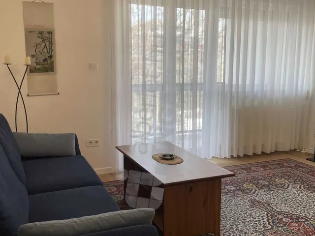 Kiadó lakás Budapest VI. kerület 90 nm
