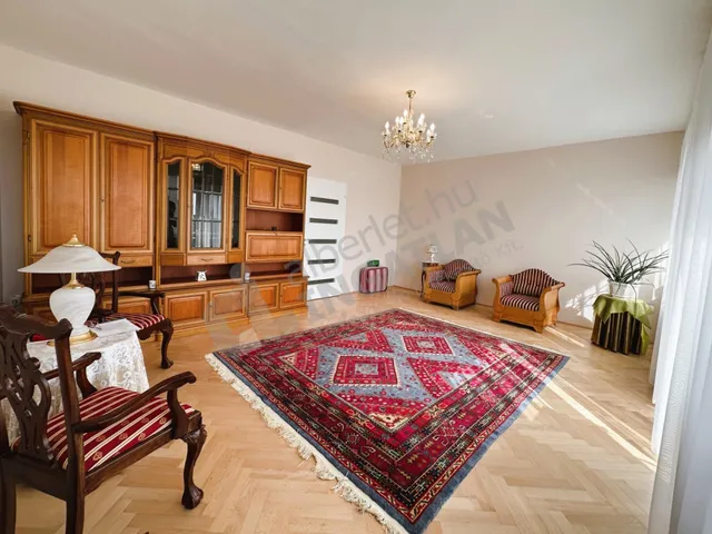 Kiadó lakás Budapest II. kerület, Törökvész 120 nm