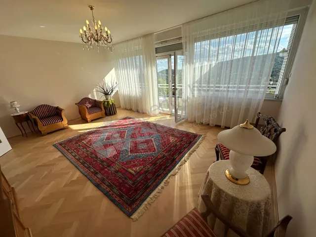 Kiadó lakás Budapest II. kerület, Törökvész 120 nm
