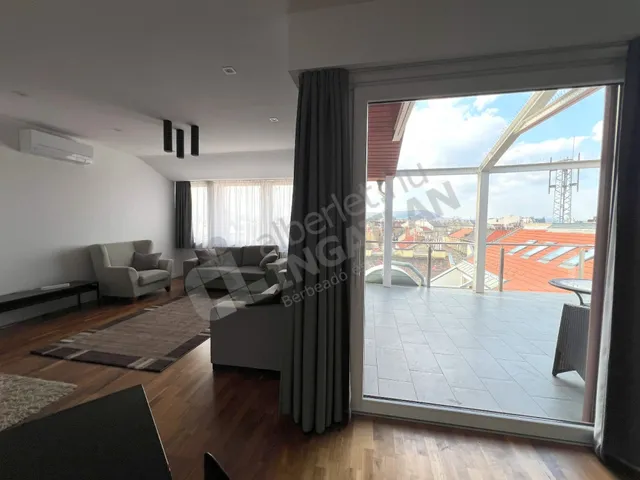 Kiadó lakás Budapest VI. kerület 130 nm