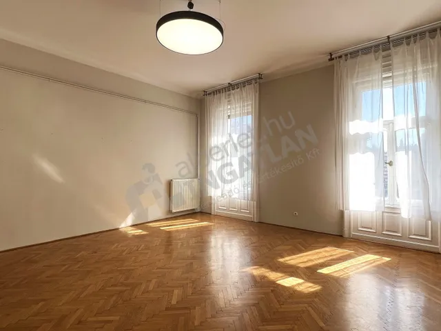 Kiadó lakás Budapest VI. kerület 90 nm