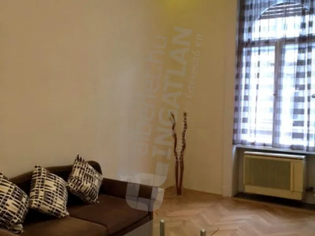 Kiadó lakás Budapest VI. kerület 36 nm