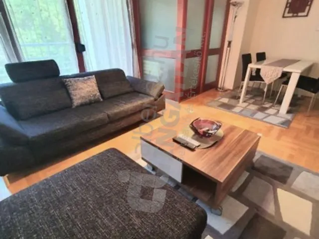 Kiadó lakás Budapest XII. kerület, Németvölgy 60 nm