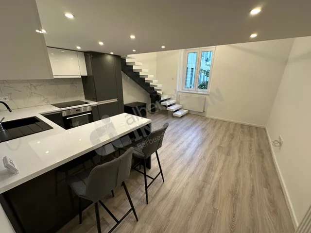 Kiadó lakás Budapest VI. kerület 40 nm