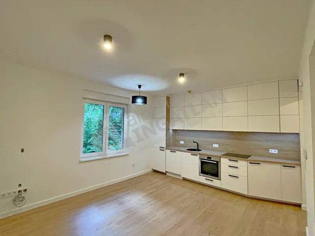 Kiadó lakás Budapest XI. kerület, Gellérthegy 55 nm