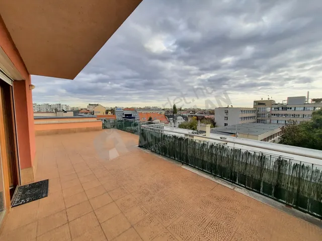 Kiadó lakás Budapest III. kerület, Remetehegy 103 nm