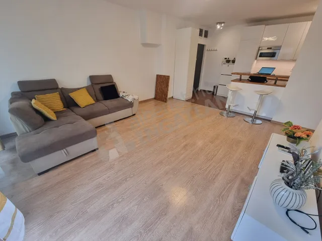 Eladó lakás Budapest XIII. kerület, Angyalföld 114 nm