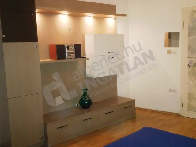 Kiadó lakás Budapest V. kerület, Belváros 85 nm