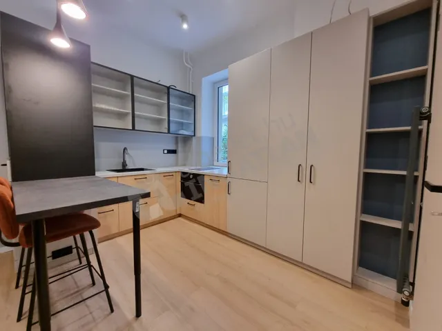 Kiadó lakás Budapest I. kerület 39 nm
