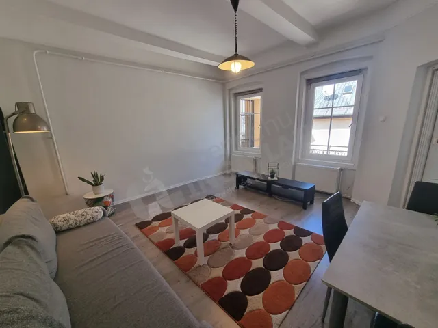 Kiadó lakás Budapest II. kerület, Országút 50 nm