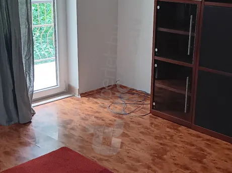 Kiadó lakás Budapest I. kerület 83 nm