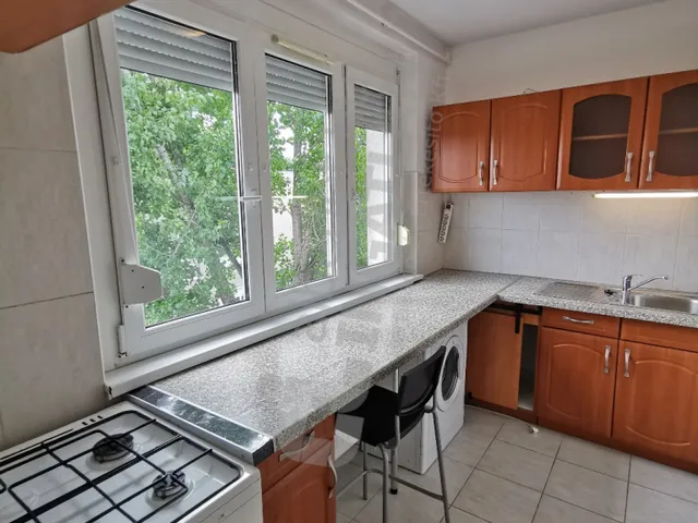 Kiadó lakás Budapest XI. kerület, Albertfalva 47 nm