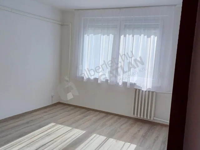 Kiadó lakás Budapest XVIII. kerület 35 nm