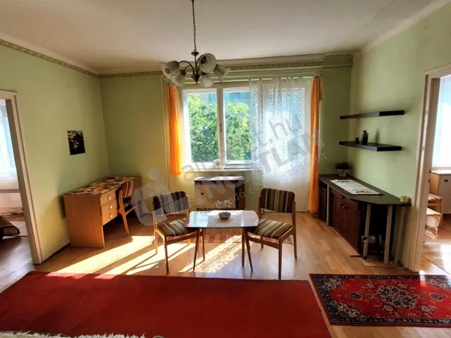 Kiadó lakás Budapest XIV. kerület, Herminamező 70 nm