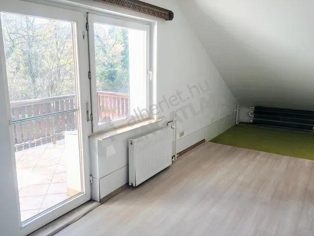 Kiadó ház Budapest XII. kerület, Kútvölgy 130 nm