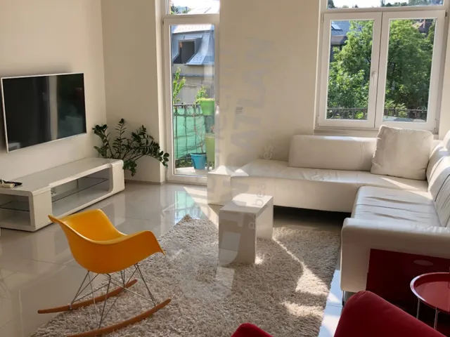 Kiadó lakás Budapest XII. kerület, Németvölgy 90 nm