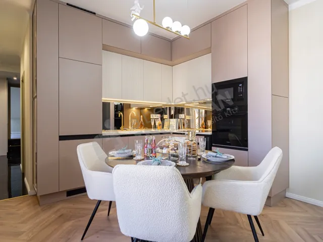 Eladó lakás Budapest V. kerület, Belváros 100 nm