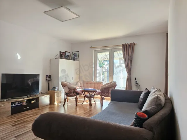 Kiadó lakás Budapest XVI. kerület, Rákosszentmihály 100 nm
