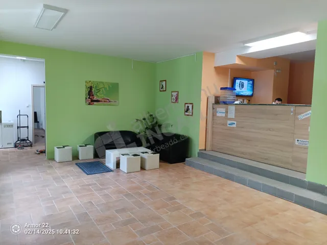 Kiadó kereskedelmi és ipari ingatlan Budapest X. kerület, Kőbánya 120 nm