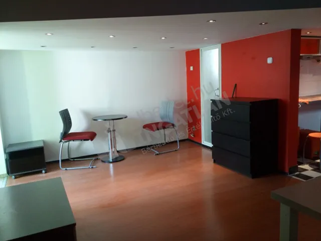Kiadó lakás Budapest VI. kerület 36 nm
