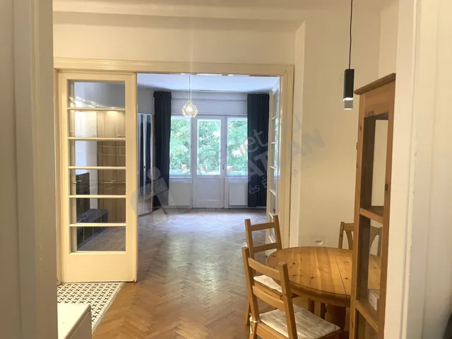 Kiadó lakás Budapest XII. kerület, Németvölgy 50 nm