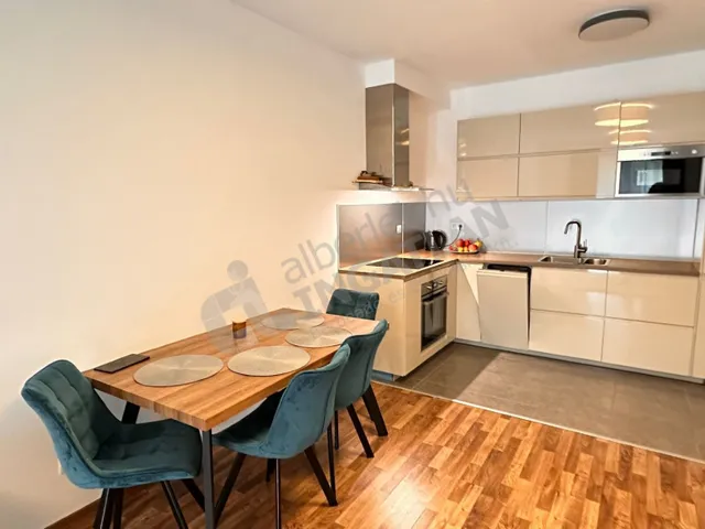 Kiadó lakás Budapest II. kerület 70 nm