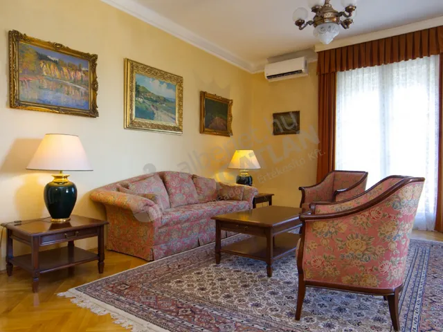 Kiadó lakás Budapest II. kerület, Rózsadomb 104 nm