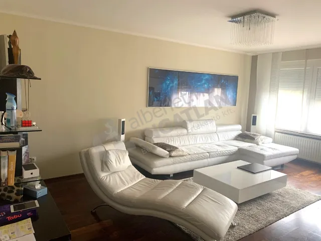 Kiadó lakás Budapest II. kerület, Törökvész 93 nm