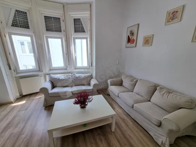 Kiadó lakás Budapest I. kerület 100 nm